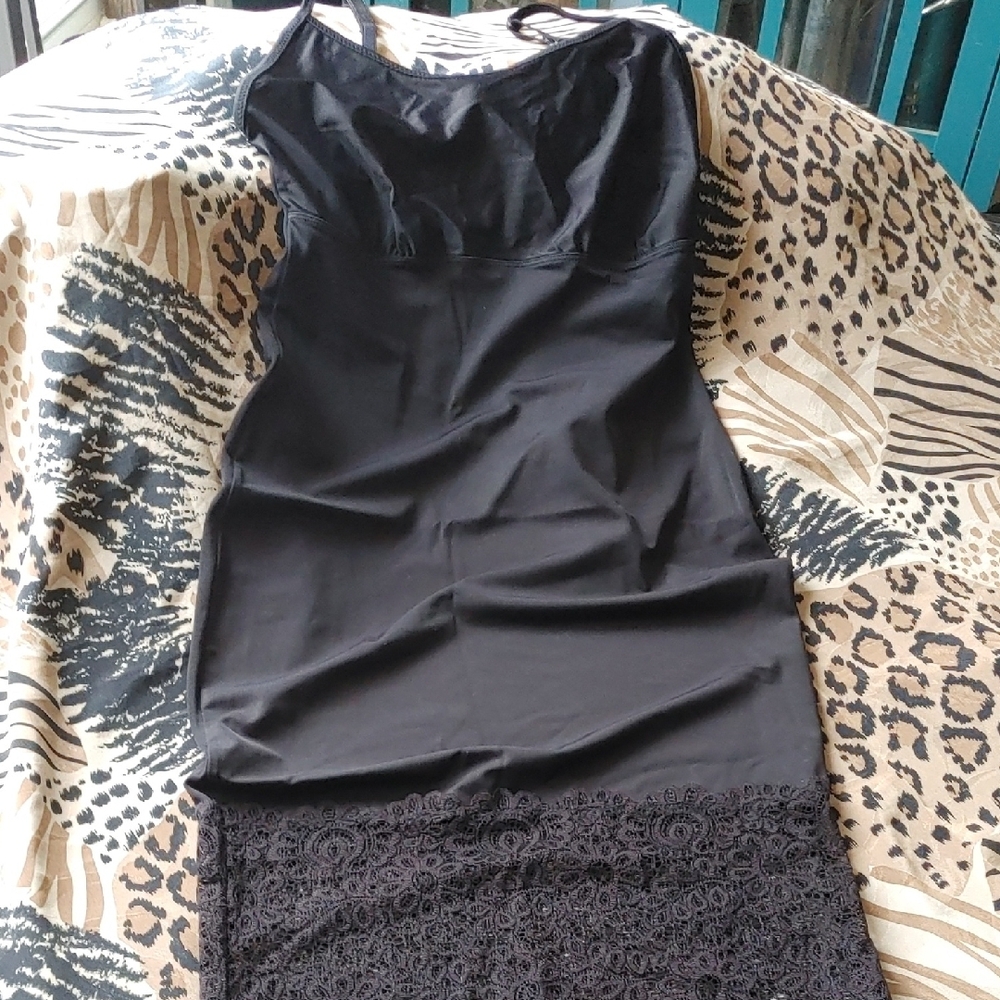 Elegant Black Lace Dress